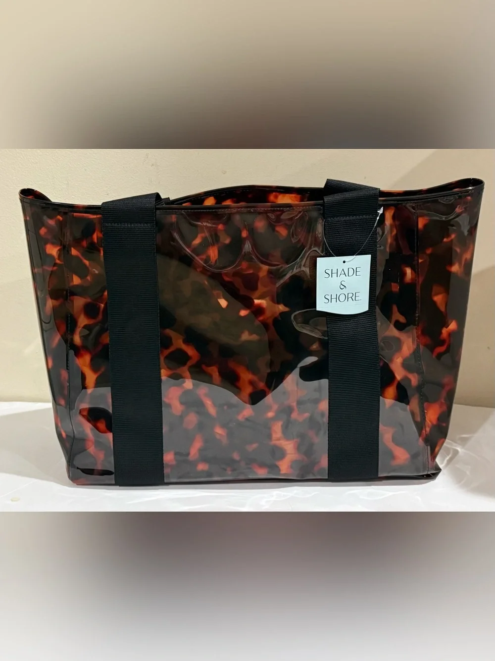 Shade & Shore Wipeable Tote Bag - Picture 2 of 2
